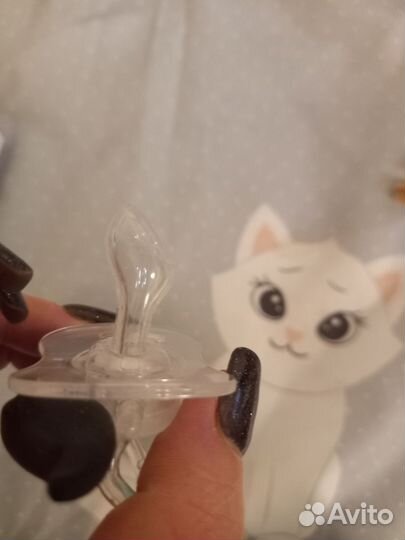 Соска с усами 6+