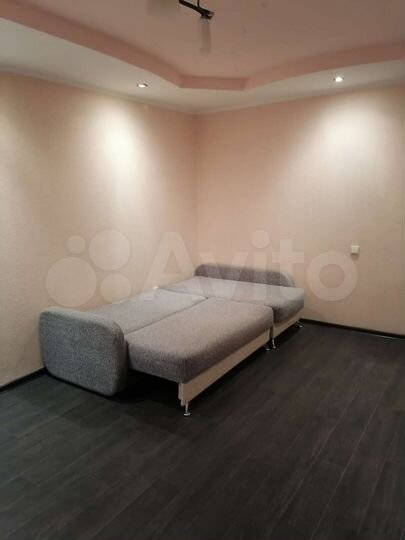 1-к. квартира, 54 м², 8/15 эт.