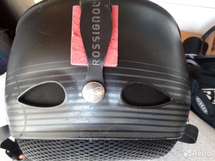 Горнолыжные шлем Rossignol и 3 маски Smith,Sin,Uve