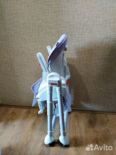 Стульчик для кормления С механизмом качания