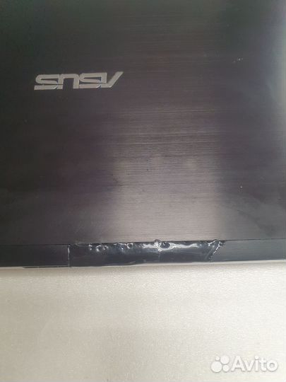 Ноутбук asus