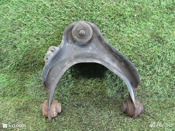 Рычаг на honda accord CF3 F18B