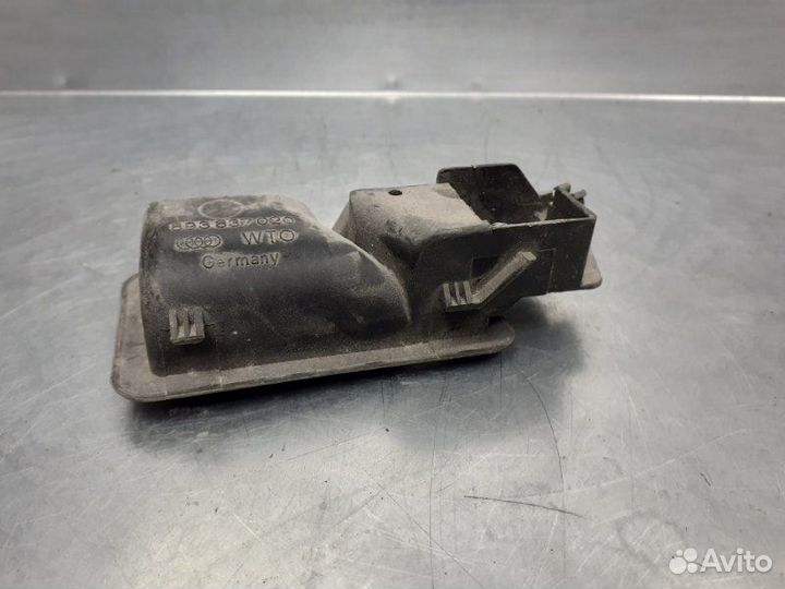 Ручка двери внутренняя правая audi 80/90 B3 1986-1