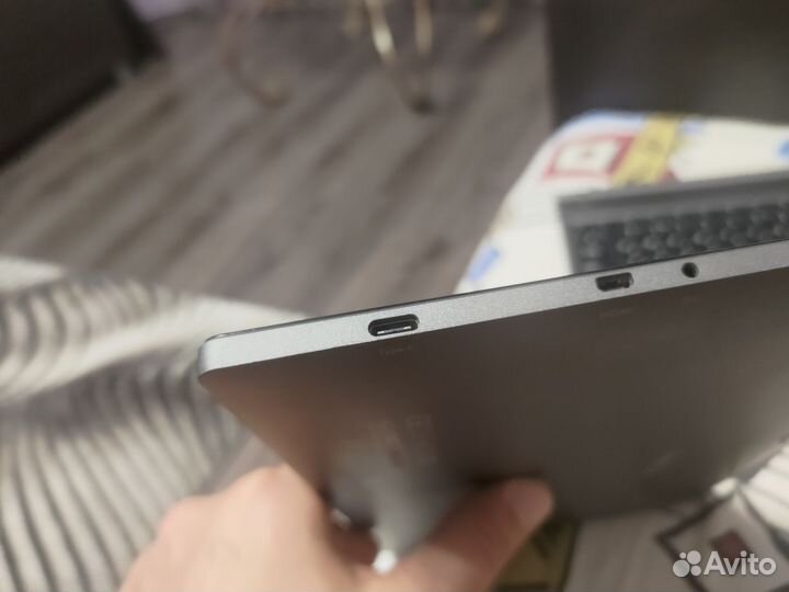 Ноутбук трансформер Prestigio visconte S