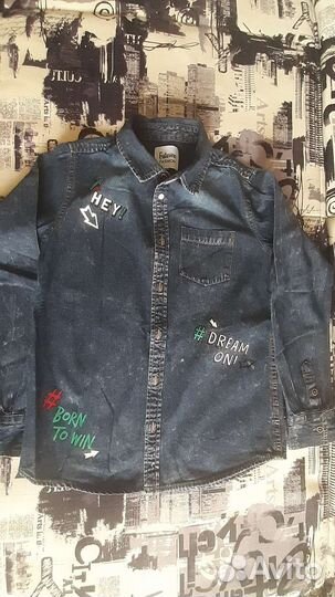 Джинсовая рубашка