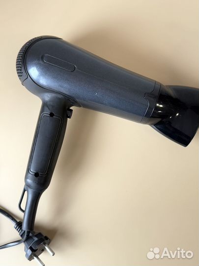 Фен Rowenta Compact Pro Ionic черный, 2200W