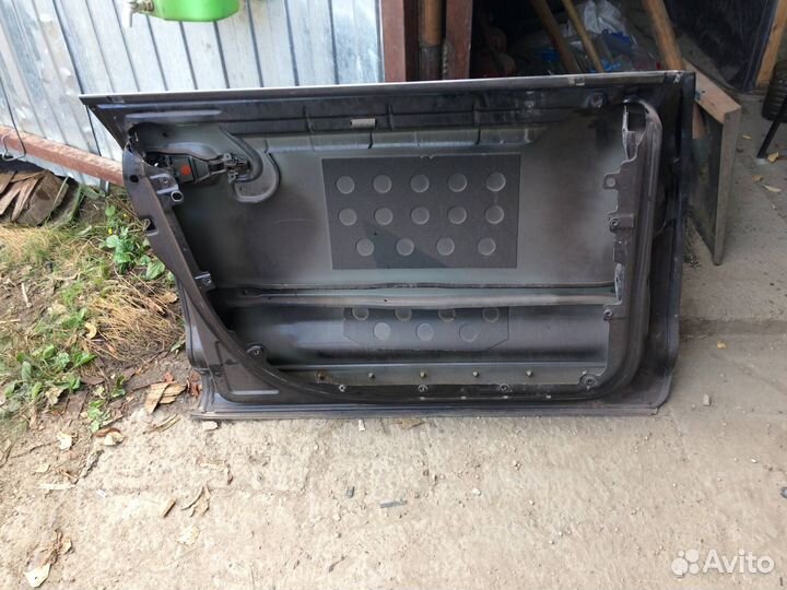 Дверь передняя левая Volkswagen Touareg