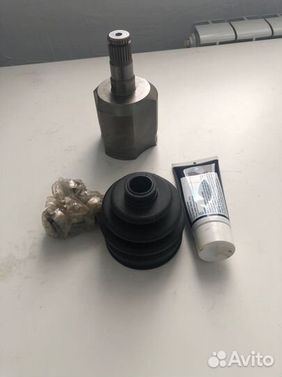 Шрус внутренний передний Skoda Octavia 3