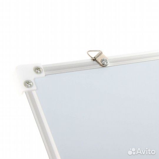 Магнитно маркерная доска