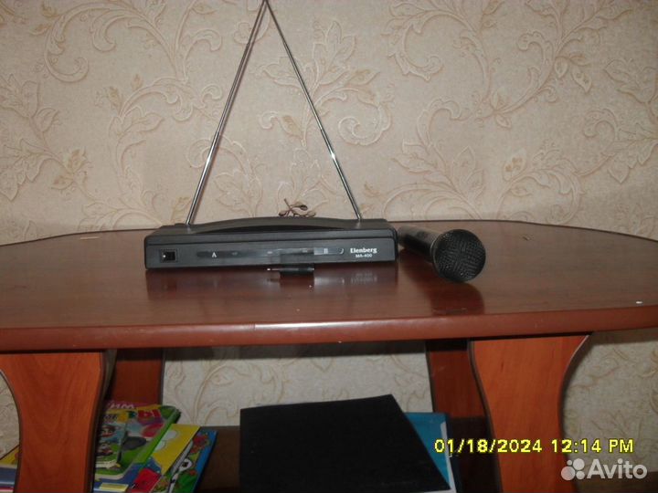 Беспроводная микрофонная станция