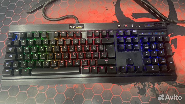 Игровая клавиатура Corsair
