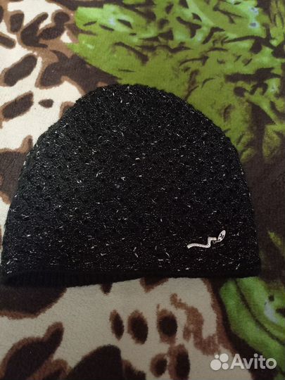 Женская зимняя шапка