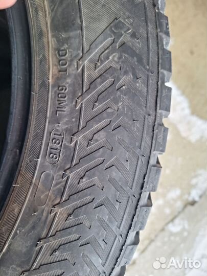 Nokian Tyres Hakkapeliitta 8 SUV 235/60 R18 107T