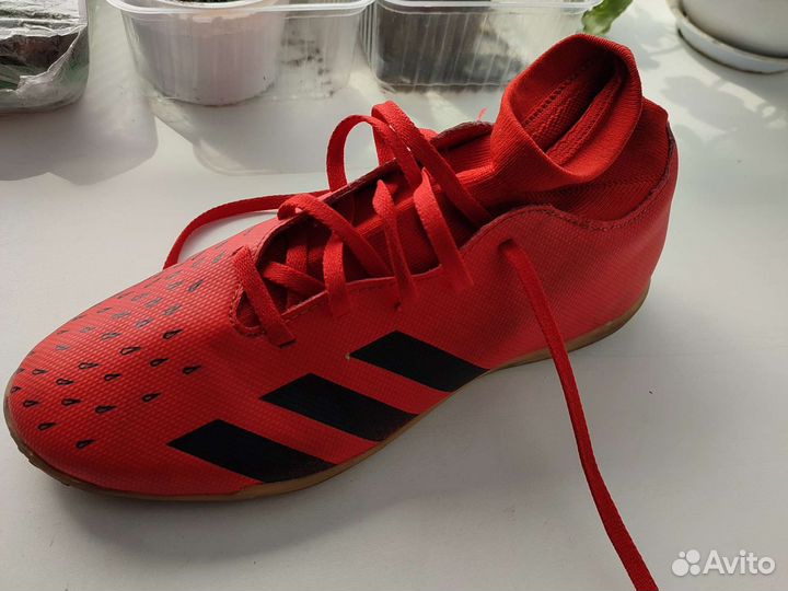 Футзалки 40 размер