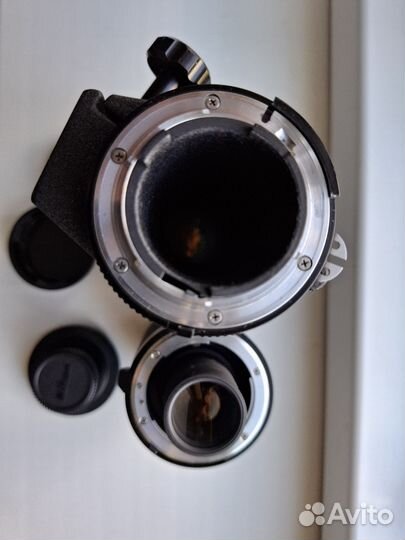 Nikon 200mm f/4 AI-s Micro-nikkor