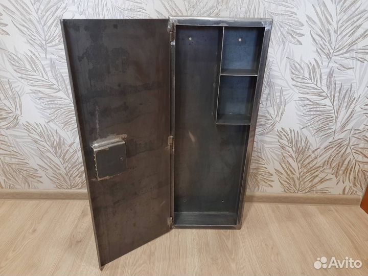 Оружейный сейф