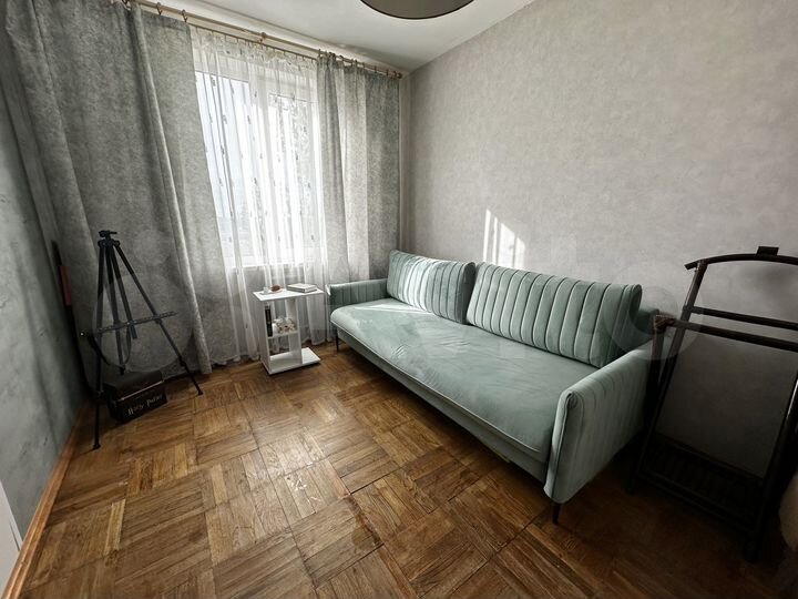 2-к. квартира, 42 м², 6/9 эт.