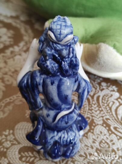 Мелкая гжель