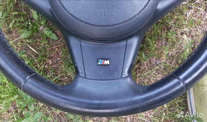 Руль М-Paket BMW e60/61 рест. 2009г