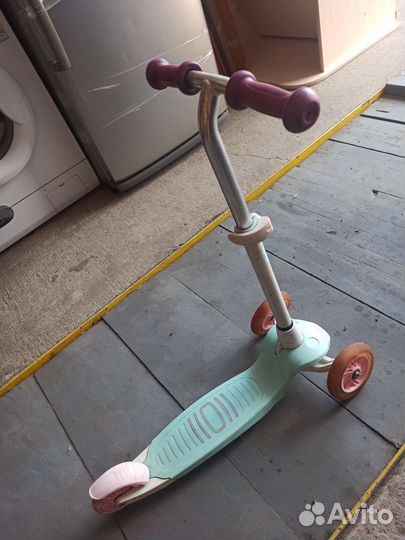 Детский самокат oxelo трёхколёсный