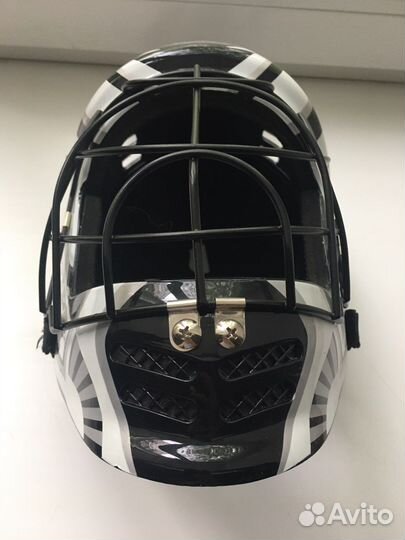 Шлем для флорбола