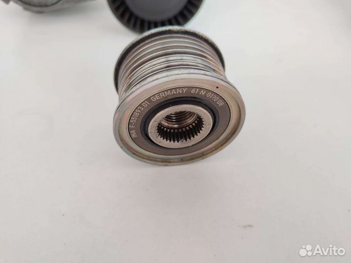 Обгонная муфта (шкив) генератора BMW X5 E70