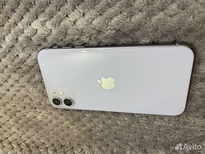 iPhone 11 128