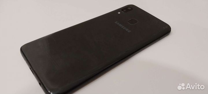 Samsung Galaxy A20 2019 (сломан)