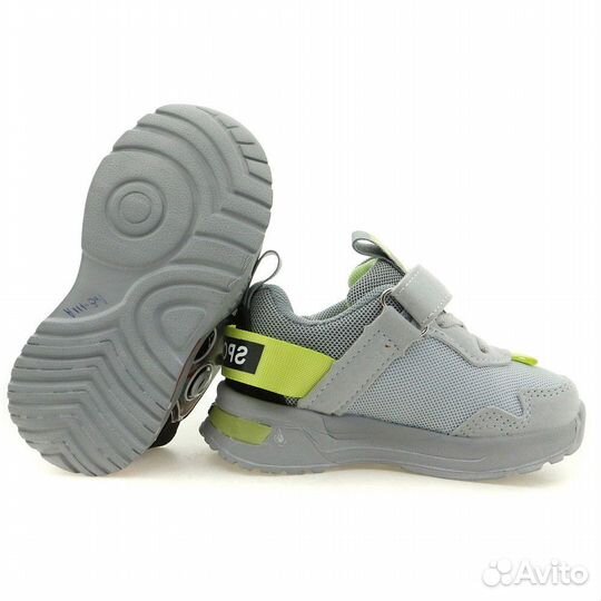 Кроссовки новые мигают