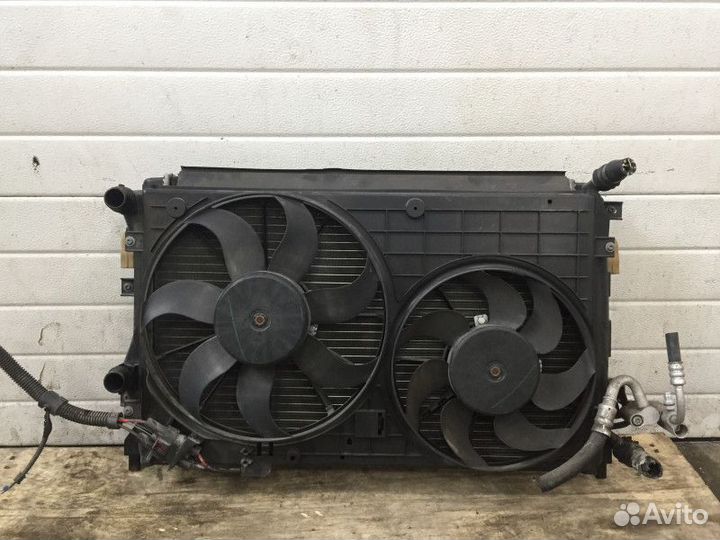 Касcета радиаторов в сборе Фольксваген Гольф 6