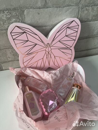 Подарочный Набор косметики MEA 