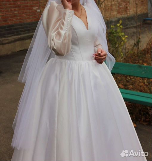 Свадебное платье