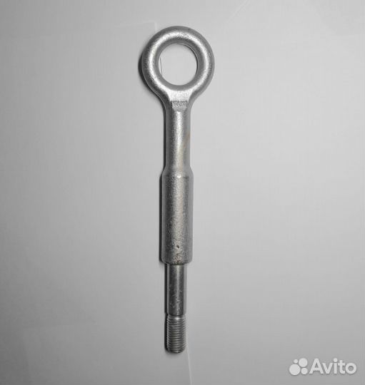 Буксировочный крюк Volvo