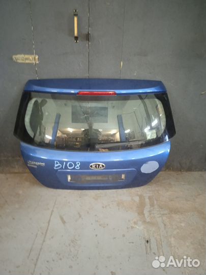 Крышка багажника Киа Сид. Хетчбэк 06-12 г