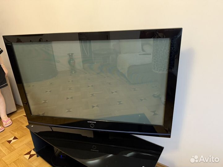 Телевизор samsung