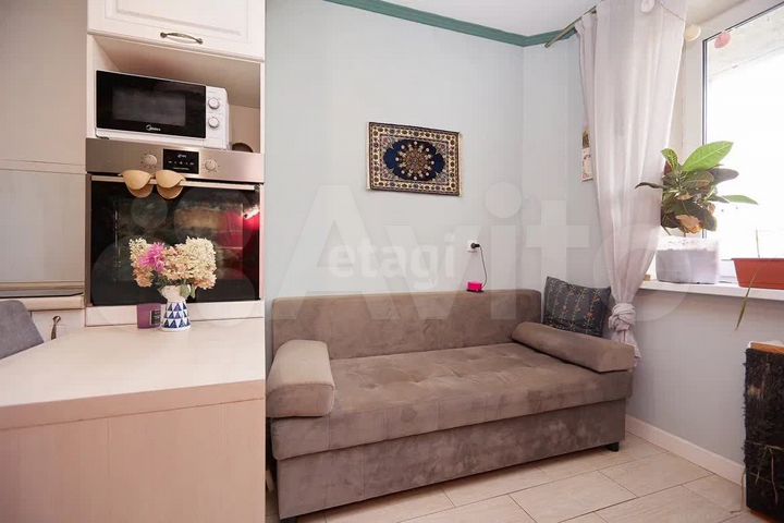 2-к. квартира, 62 м², 3/8 эт.