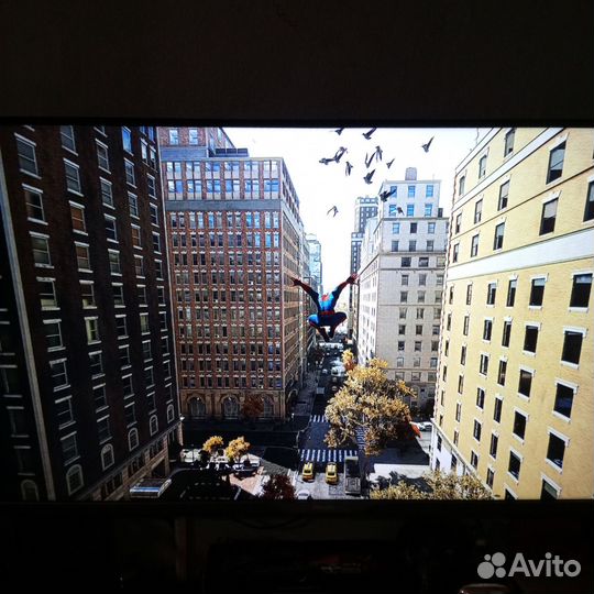 Sony playstation 4 slim