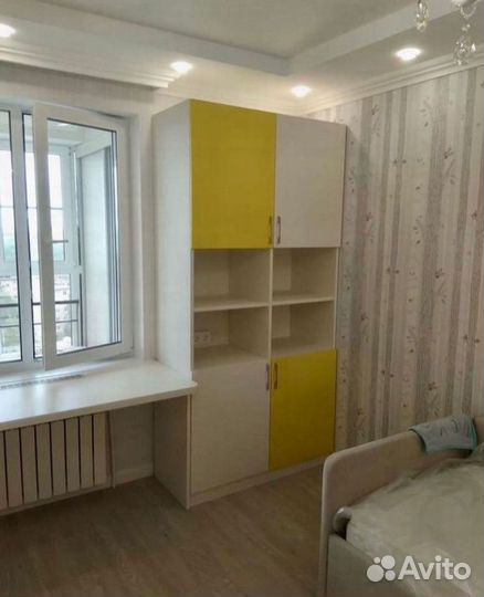 Детская рабочая зона у окна для двоих aa 30