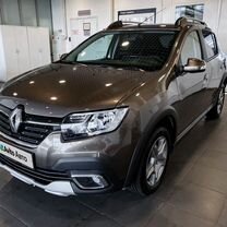 Renault Sandero Stepway 1.6 MT, 2021, 14 000 км, с пробегом, цена 1 605 000 руб.