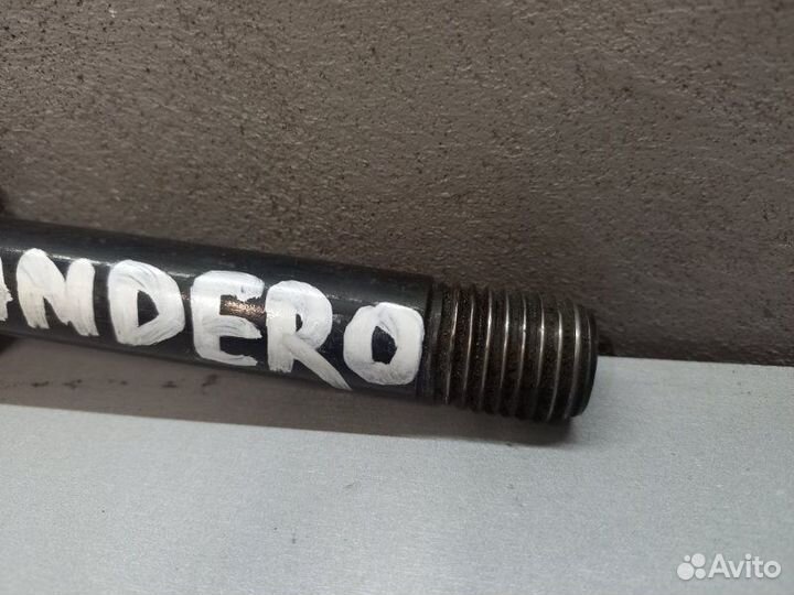 Скоба буксировочная Renault Sandero 2010