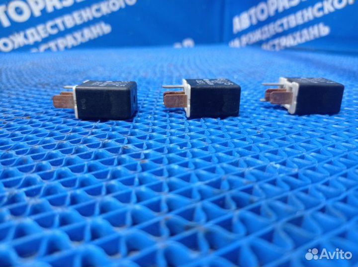 Реле Mazda 6 Gg седан AJ 2003