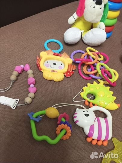 Игрушки пакетом для малышей