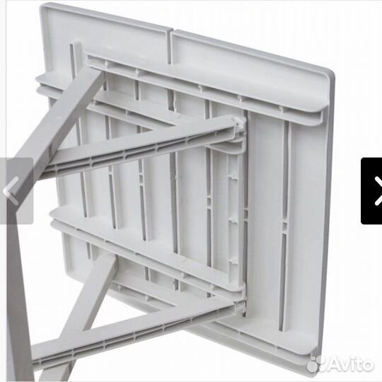 Складной столик белый пластиковый