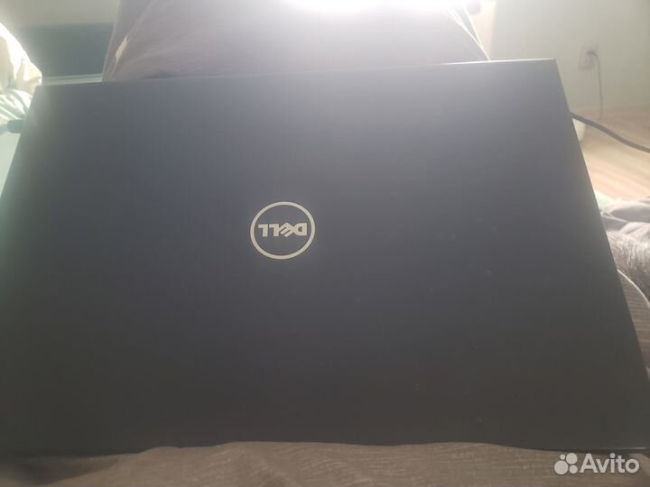 Продам ноутбук бу,Dell