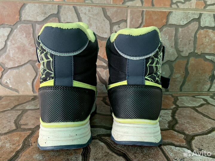 Зимние ботинки для мальчика