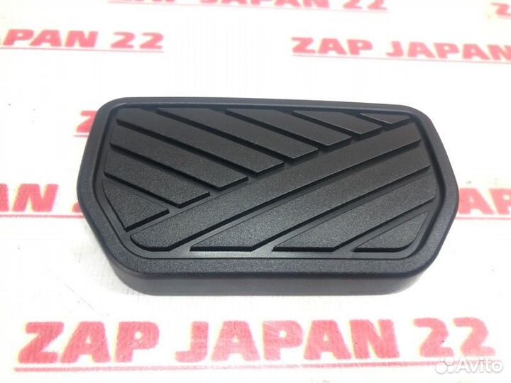 Накладка педали тормоза Suzuki