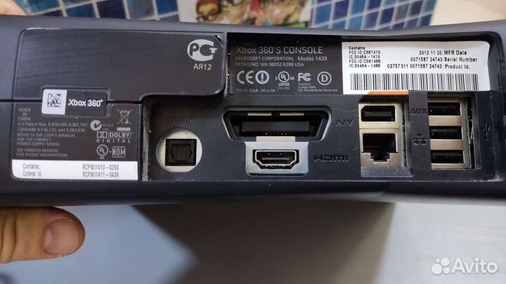 Xbox 360s 250 g hdd + kinect +игры
