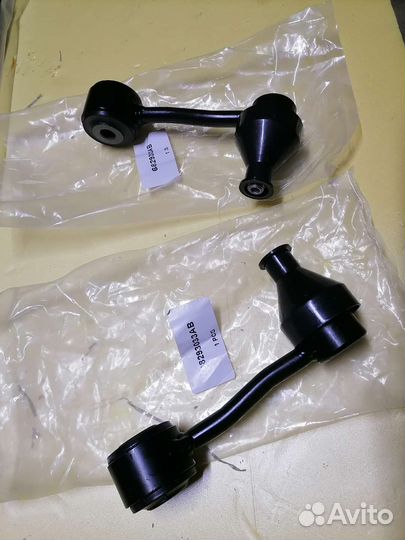 Передние стойки стабилизатора Jeep Wrangler JL