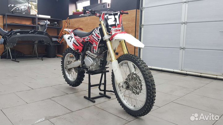 Мотоцикл BSE