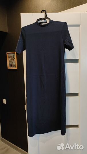 Платье женское 46 размер